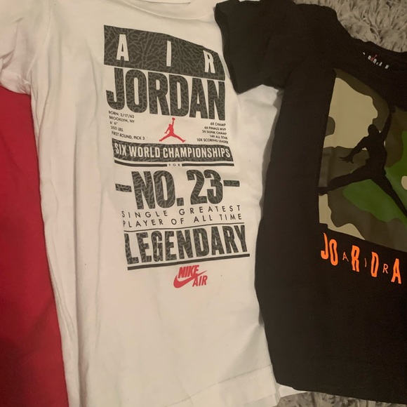 Jordan t-shirts (3) Toddler size 4-5 - Picture 3 of 4